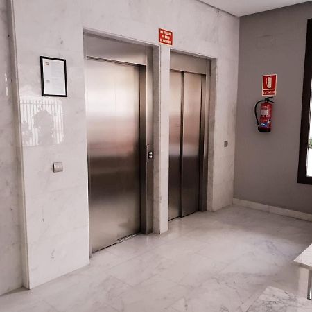 Apartment Close To Airport, Ifema Madrid Extérieur photo